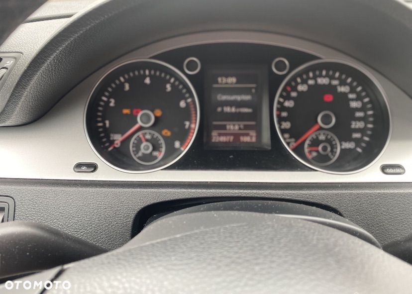 Volkswagen Passat 1.8 TSI Comfortline - 3