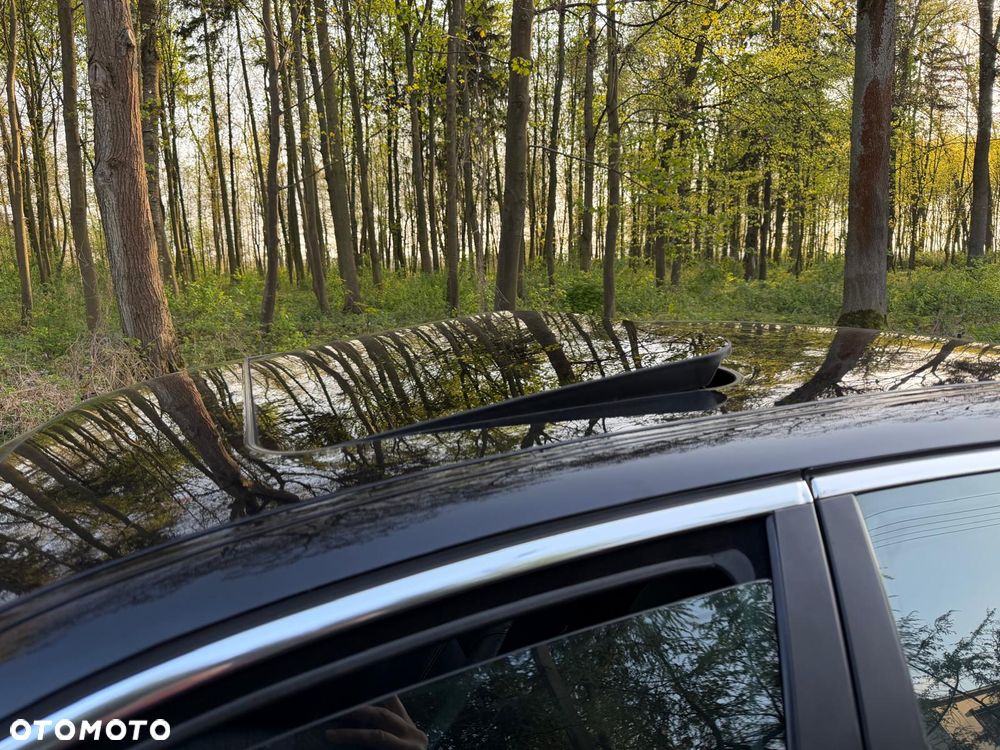 BMW Seria 5 540i - 26