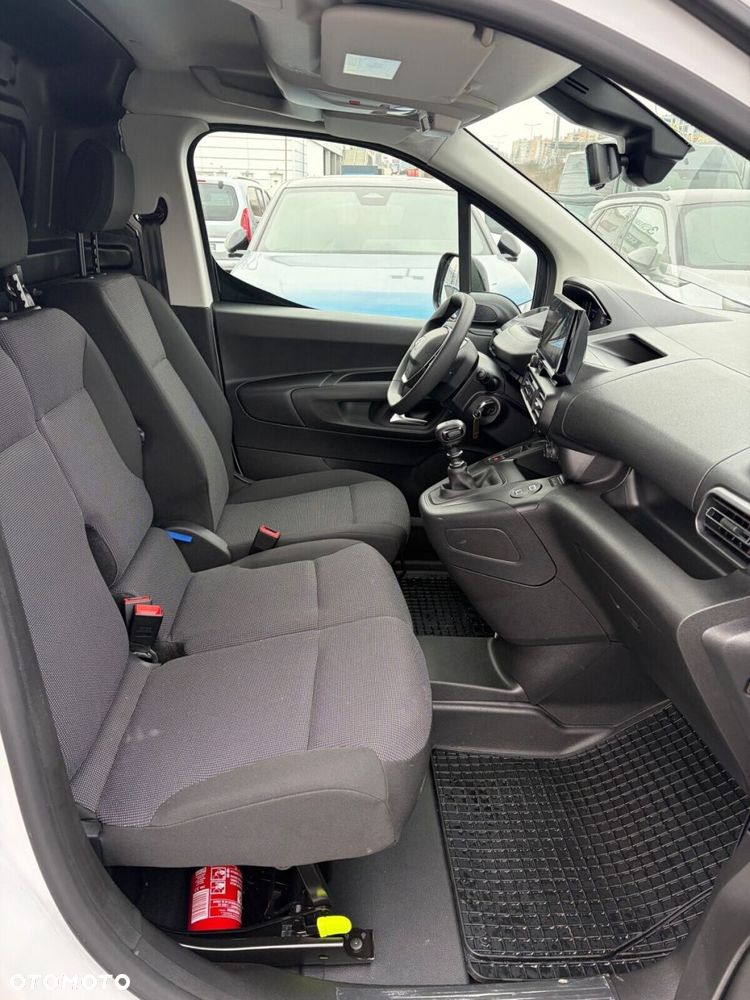 Peugeot partner Furgon XL 1.5 T.Diesel 100KM MT6 - 9