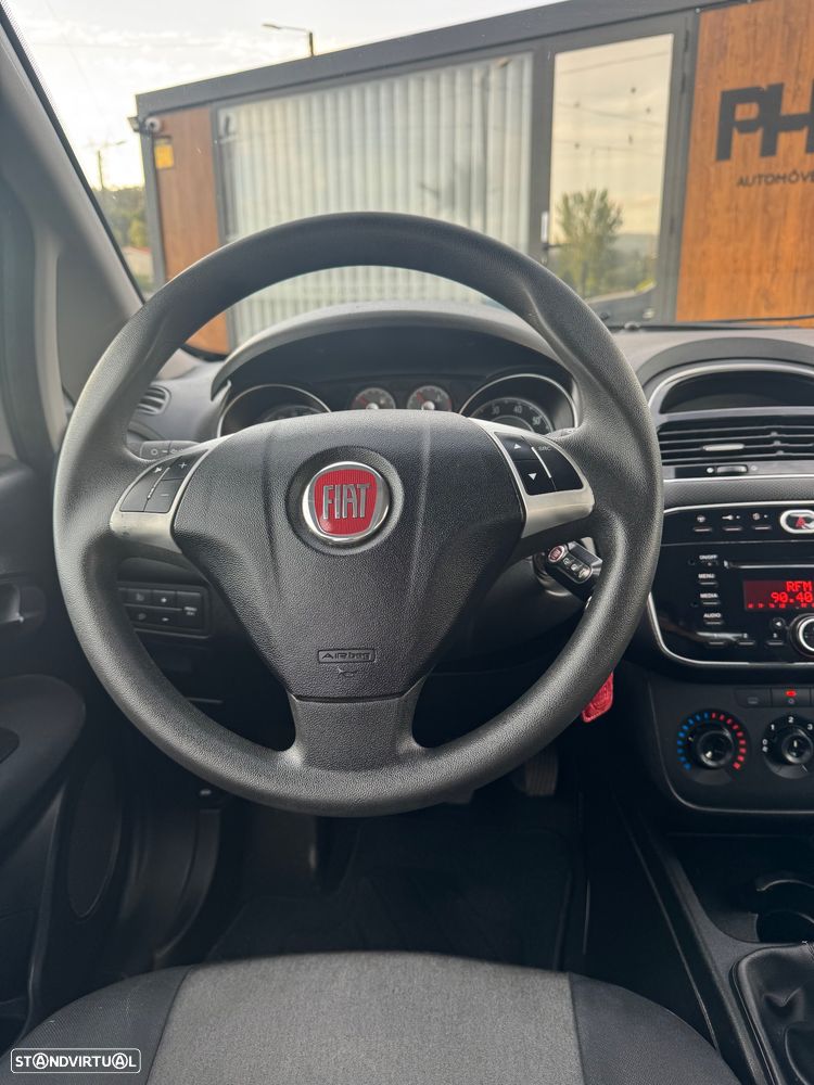Fiat Punto 1.3 M-Jet Lounge S&S - 15