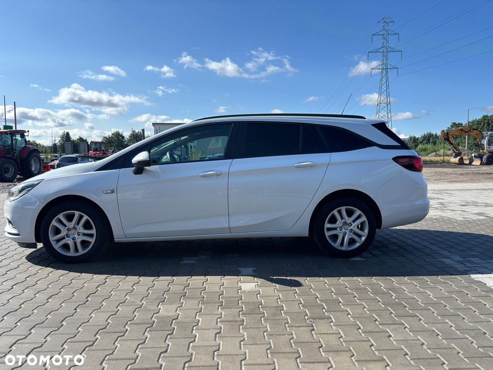 Opel Astra 1.6 CDTI Essentia - 5