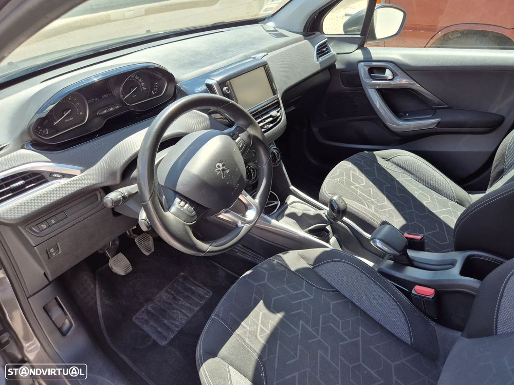 Peugeot 2008 1.6 BlueHDi Allure - 8