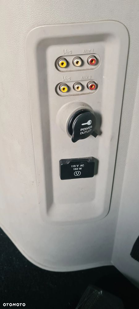 Chrysler Town & Country 3.6 Touring - 39