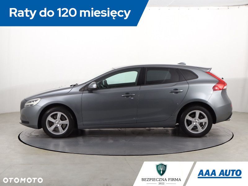 Volvo V40 - 4