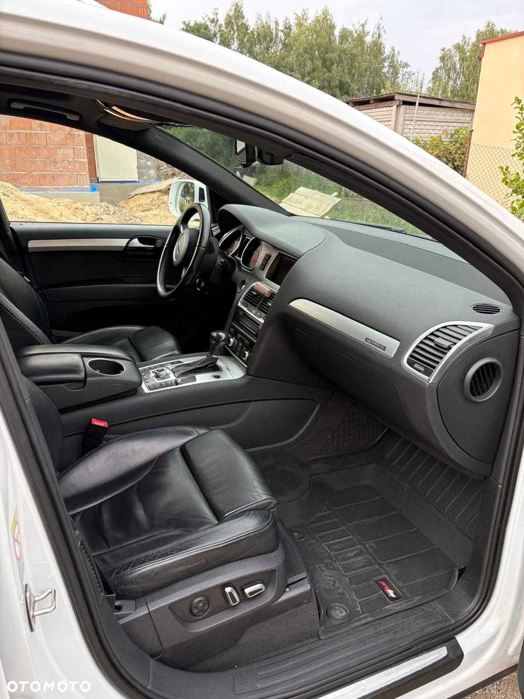Audi Q7 - 5