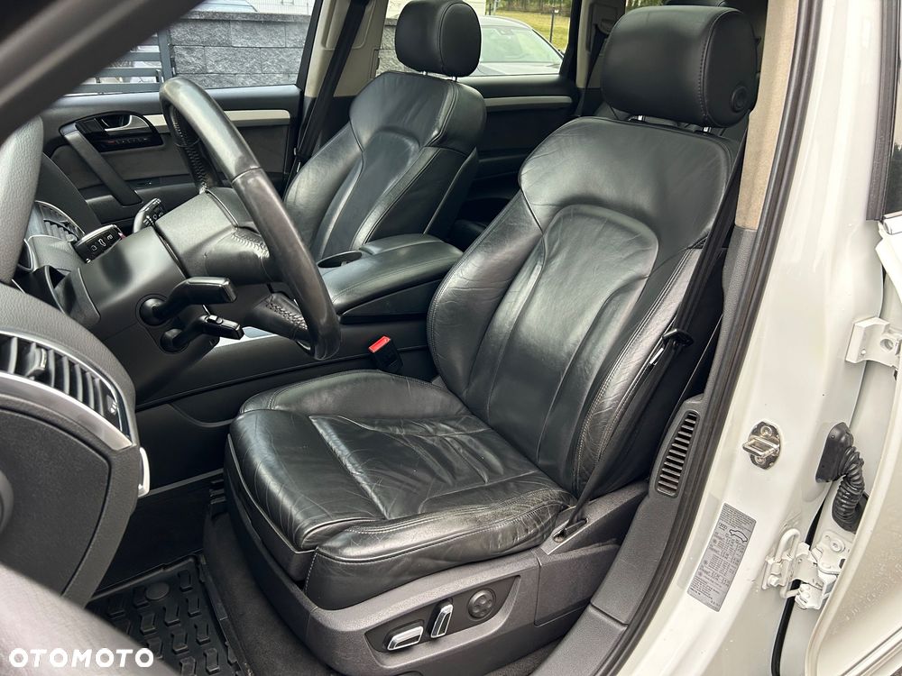Audi Q7 4.2 TDI DPF Quattro Tiptronic - 24