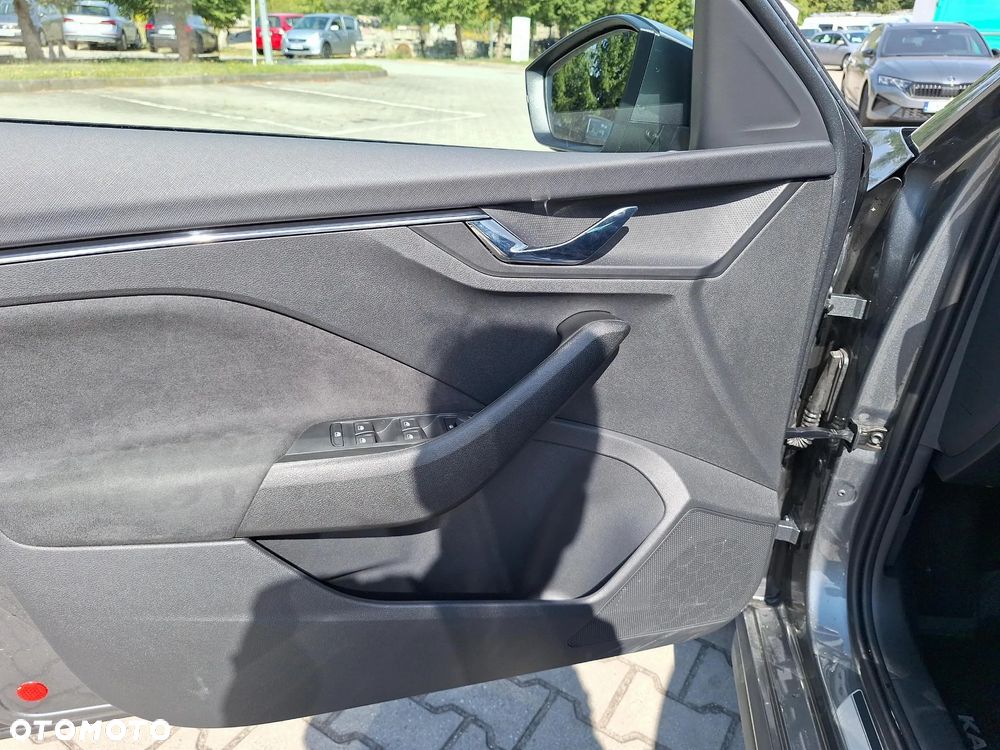 Skoda Kamiq 1.0 TSI Selection - 10