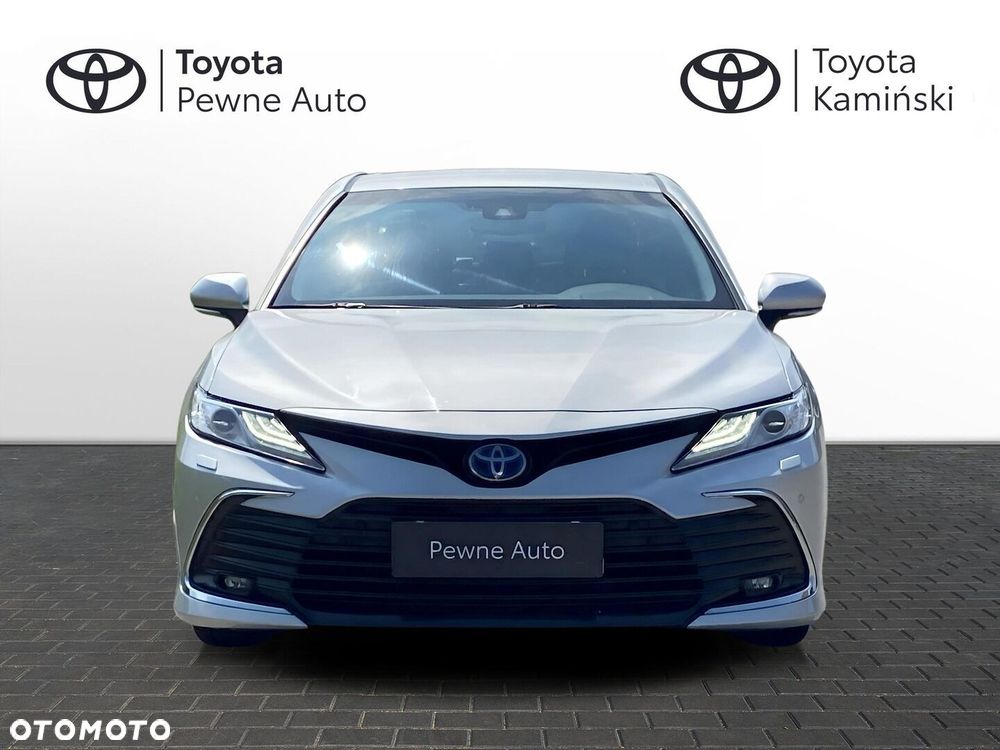 Toyota Camry 2.5 Hybrid Executive CVT - 8