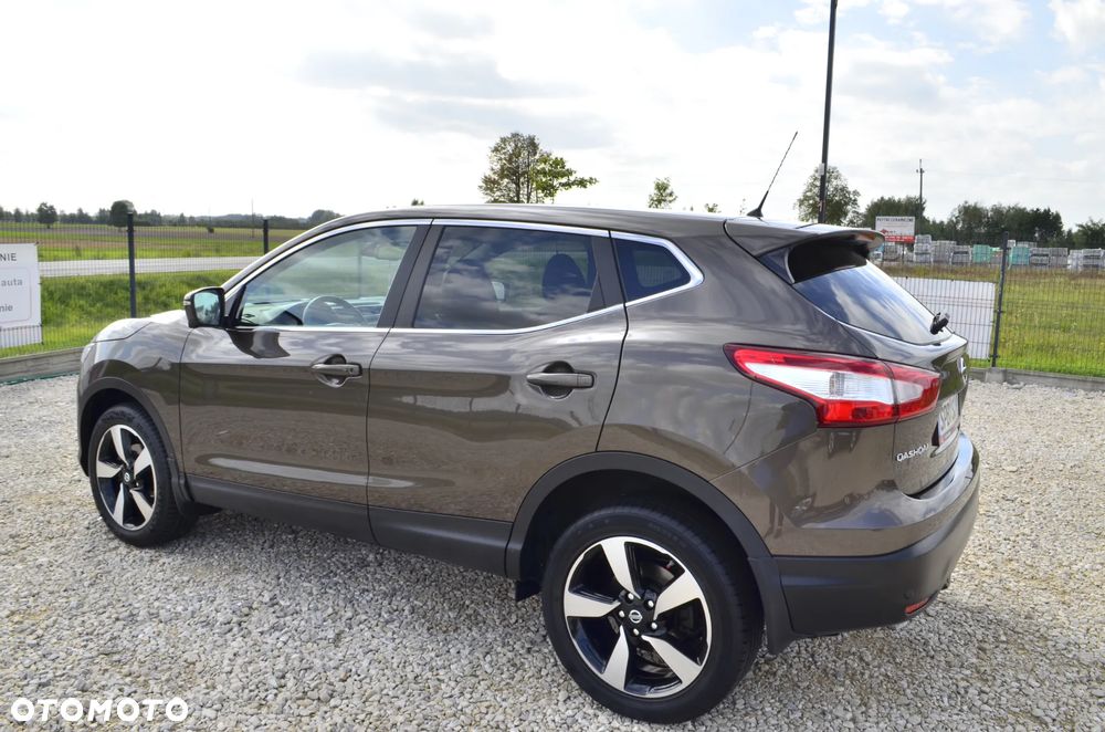 Nissan Qashqai 1.6 DIG-T N-Tec - 17