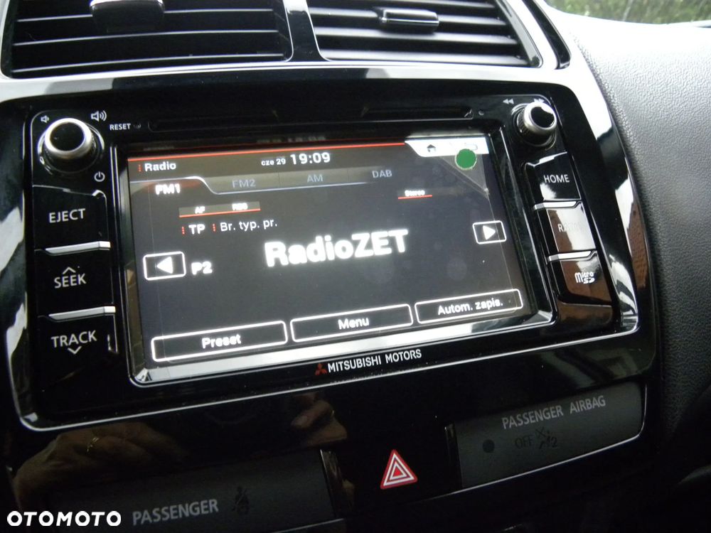 Mitsubishi ASX 1.6 2WD Edition 100+ - 25