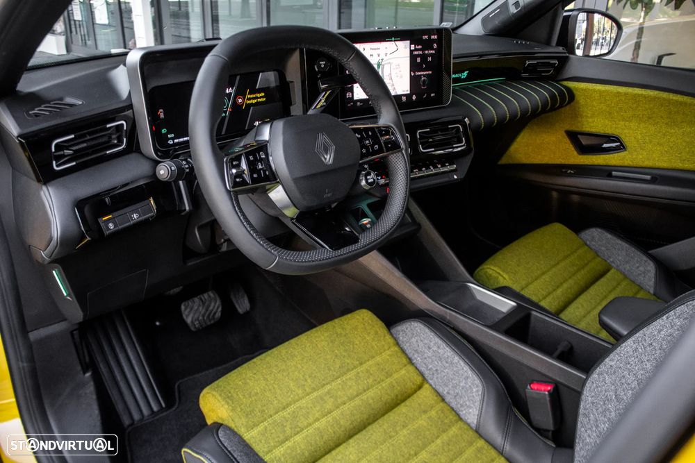 Renault 5 E-Tech 52 kWh Iconic Cinq Autonomia Conforto - 30