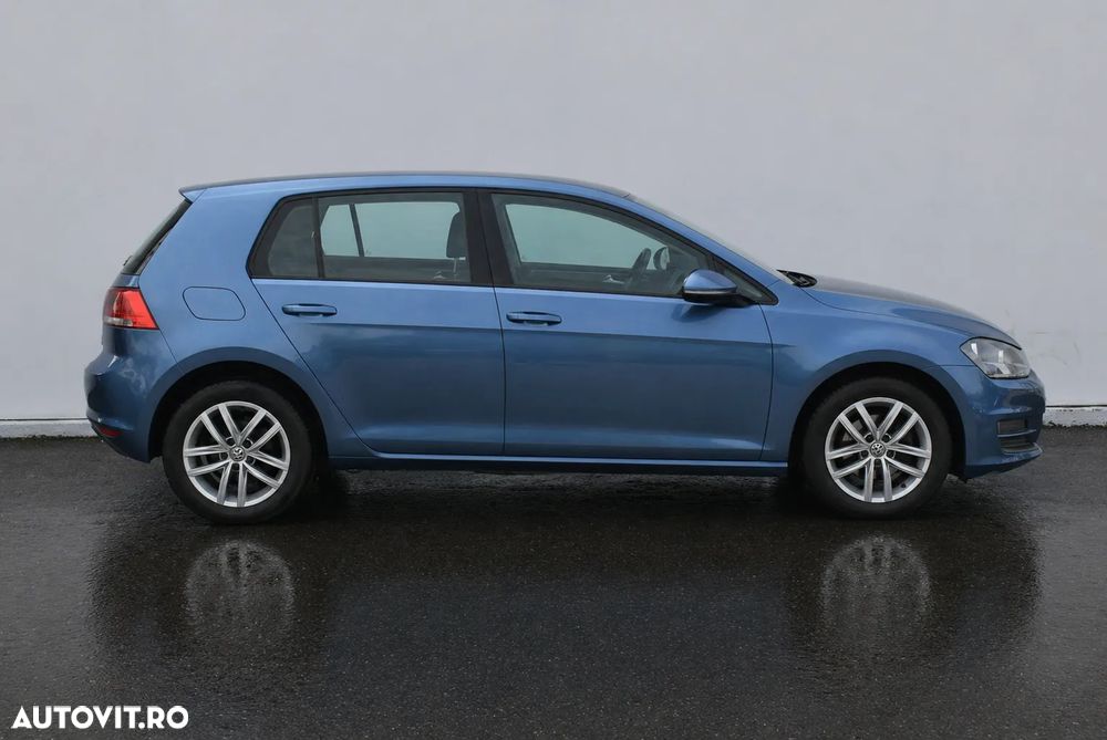 Volkswagen Golf 1.6 TDI DPF BMT DSG Comfortline - 7
