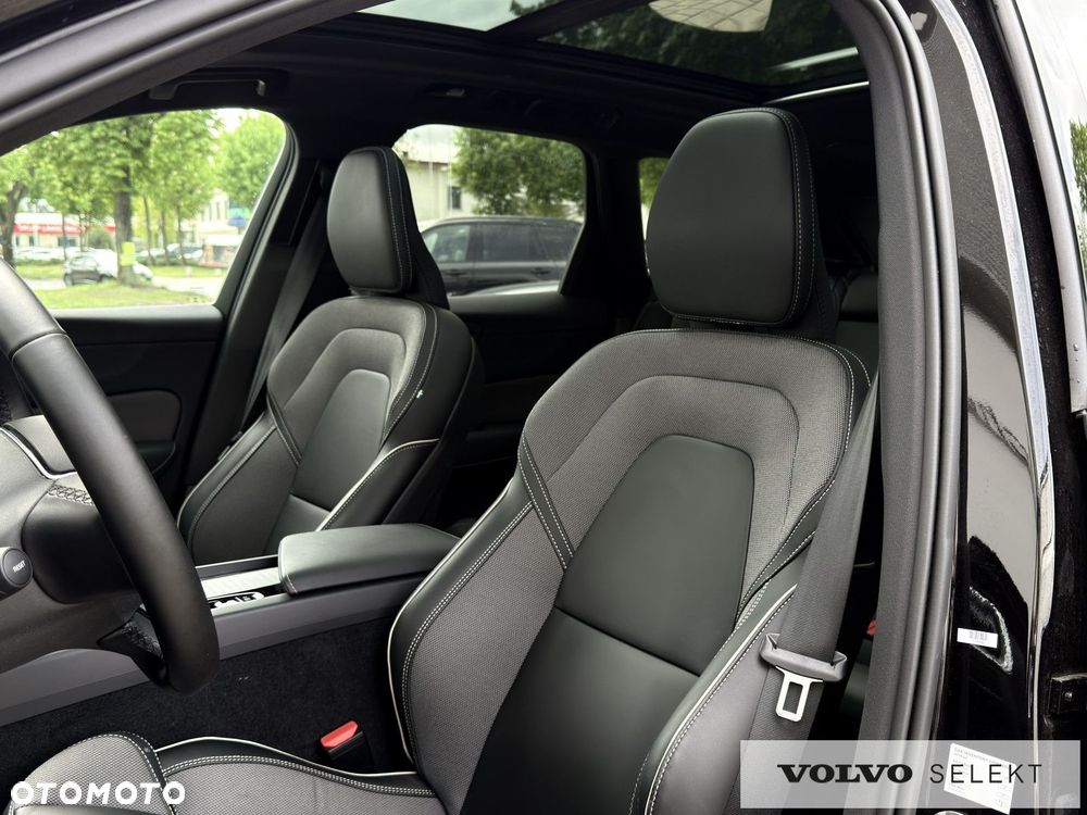 Volvo XC 60 - 24