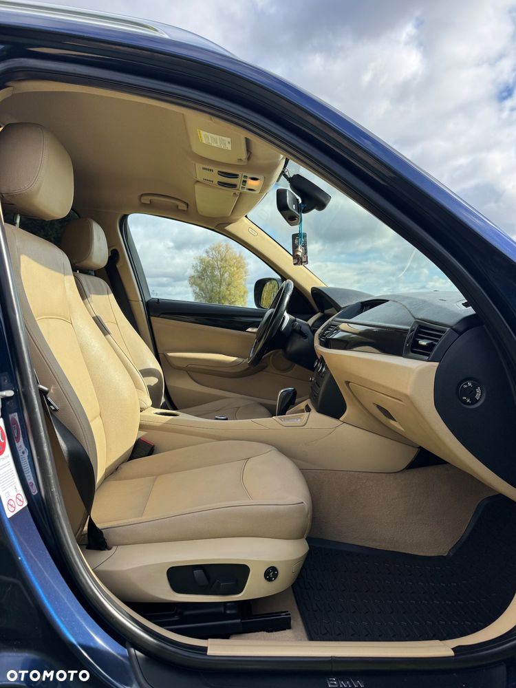 BMW X1 xDrive23d - 31