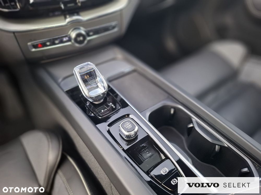 Volvo XC 60 - 26