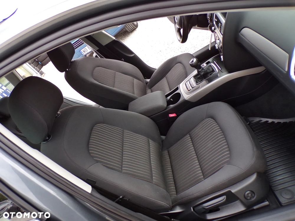 Audi A4 Avant 2.0 TDI DPF Ambition - 26