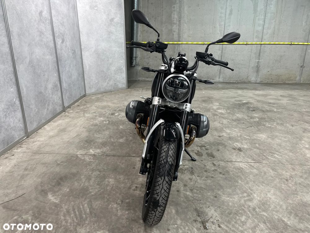 BMW R - 7