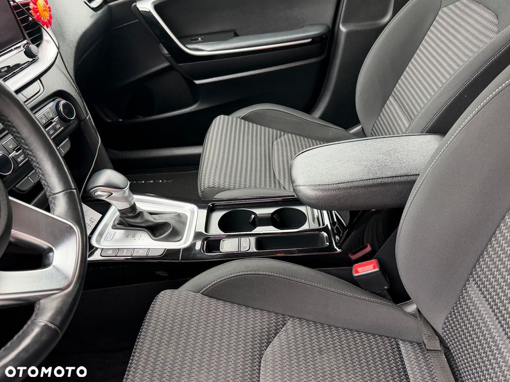 Kia XCeed - 28