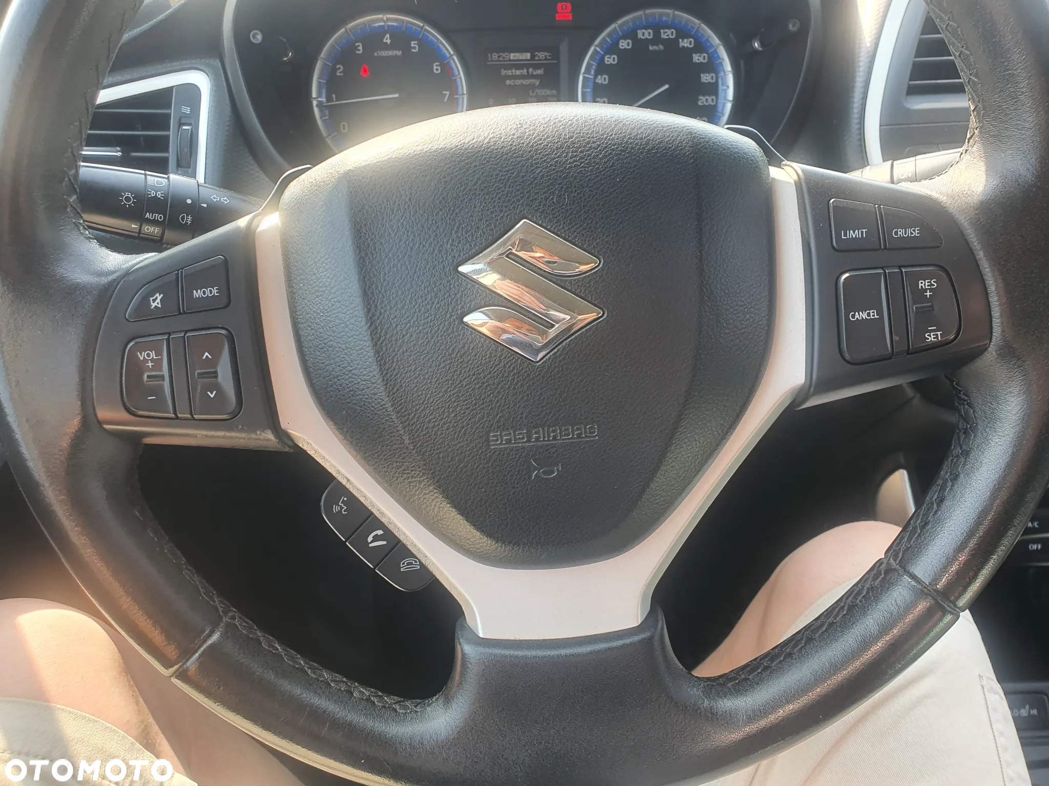 Suzuki SX4 S-Cross 1.6 VVT CVT 4x4 Comfort+ - 15