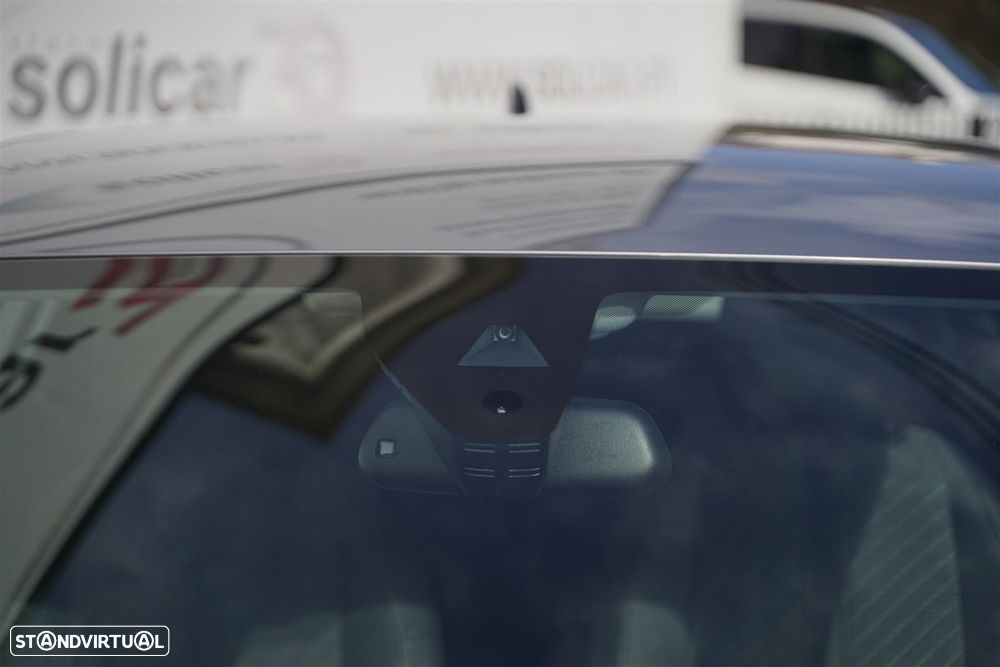 Peugeot 208 1.2 Hybrid Allure e-DCS6 - 10