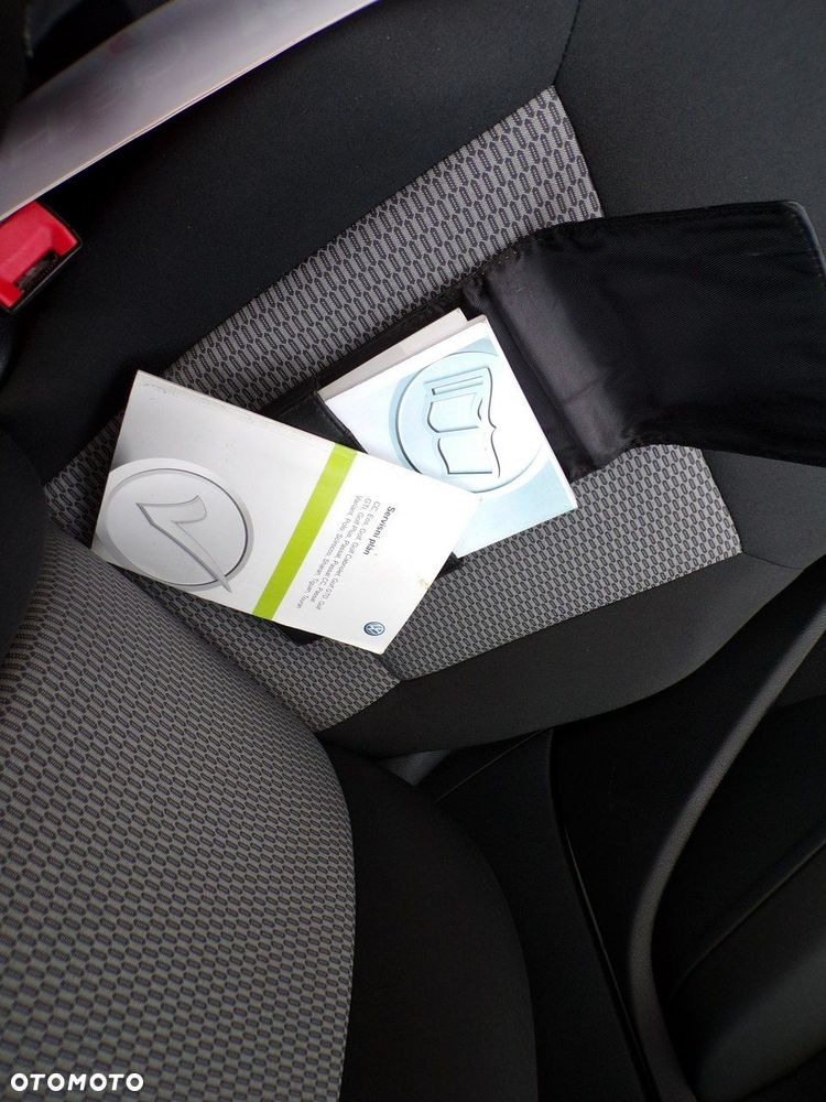 Volkswagen Polo - 19