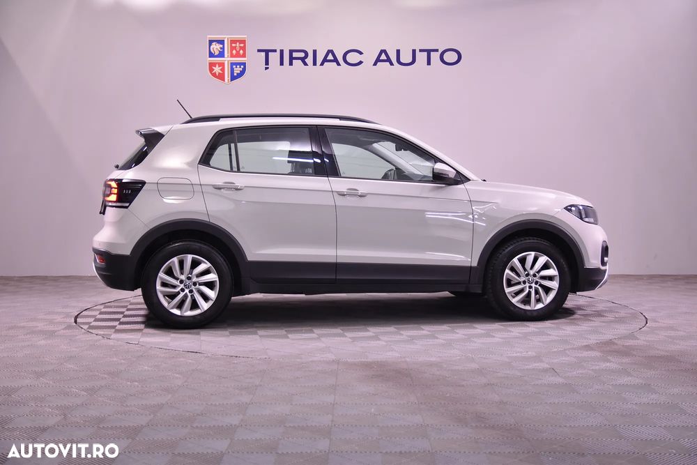 Volkswagen T-Cross - 6