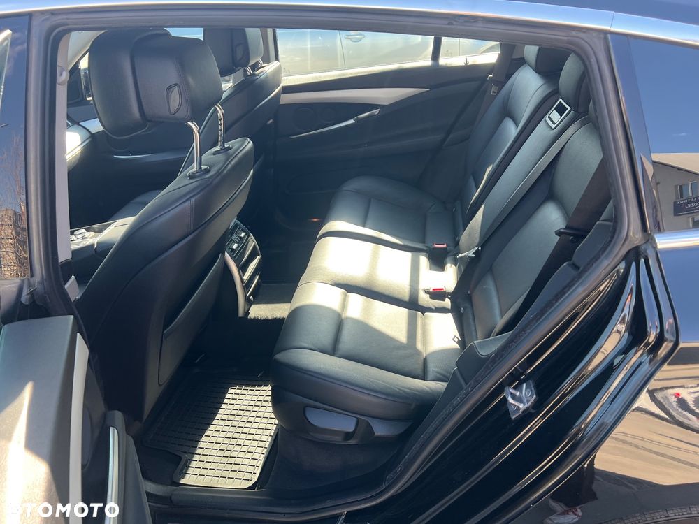 BMW 5GT 530d - 24