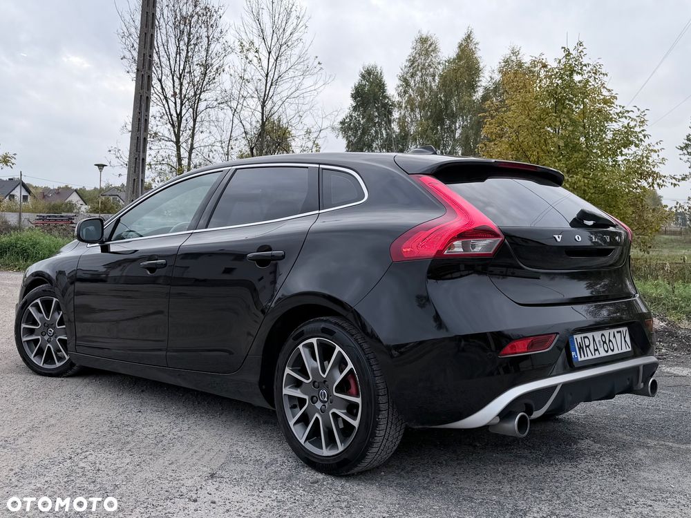 Volvo V40 2015 photo 4
