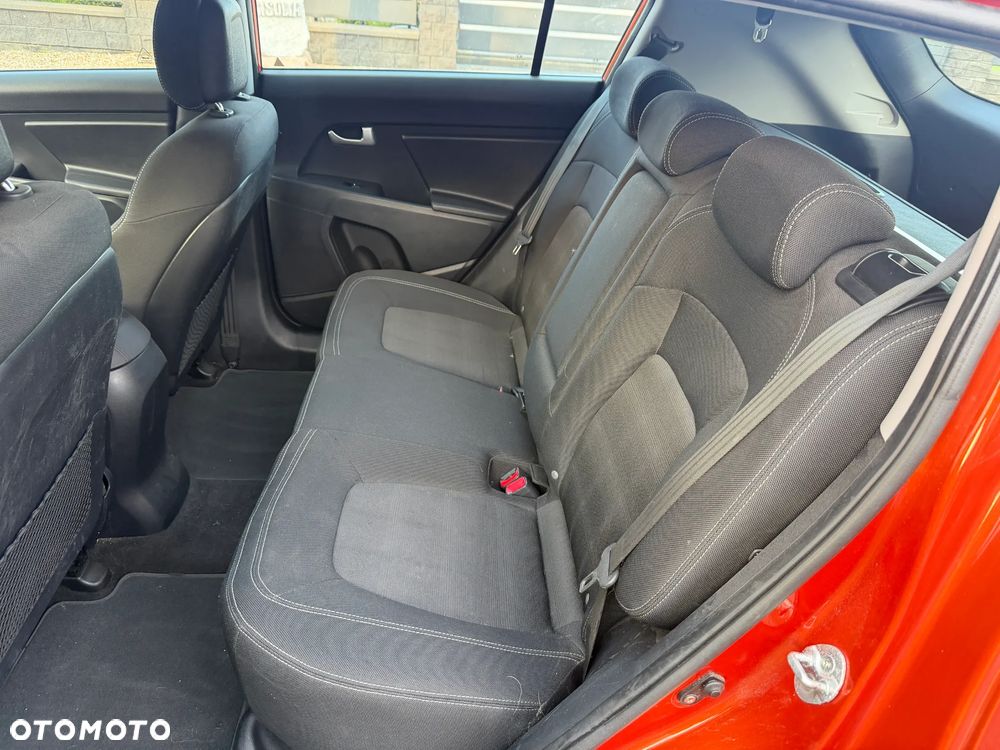 Kia Sportage 2.0 CVVT 2WD Attract - 17