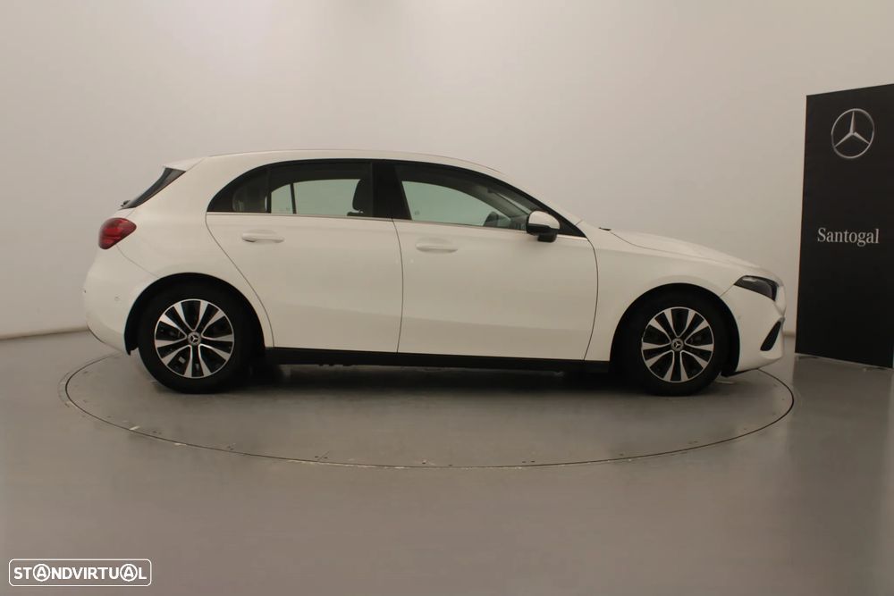 Mercedes-Benz A 200 Standard - 3