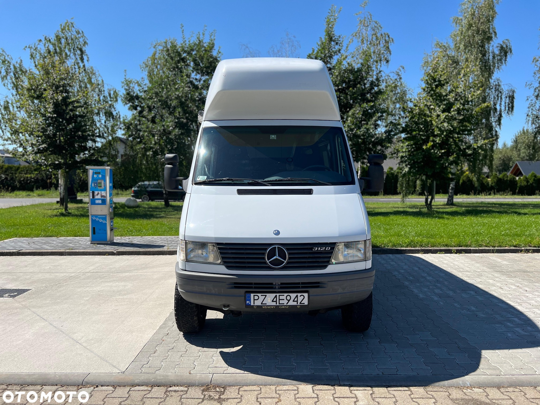 Mercedes-Benz sprinter 4x4 James Cook - 2