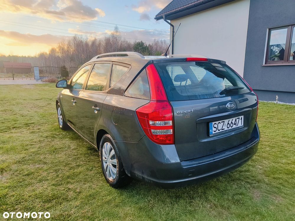 Kia Ceed 1.4 Comfort - 6