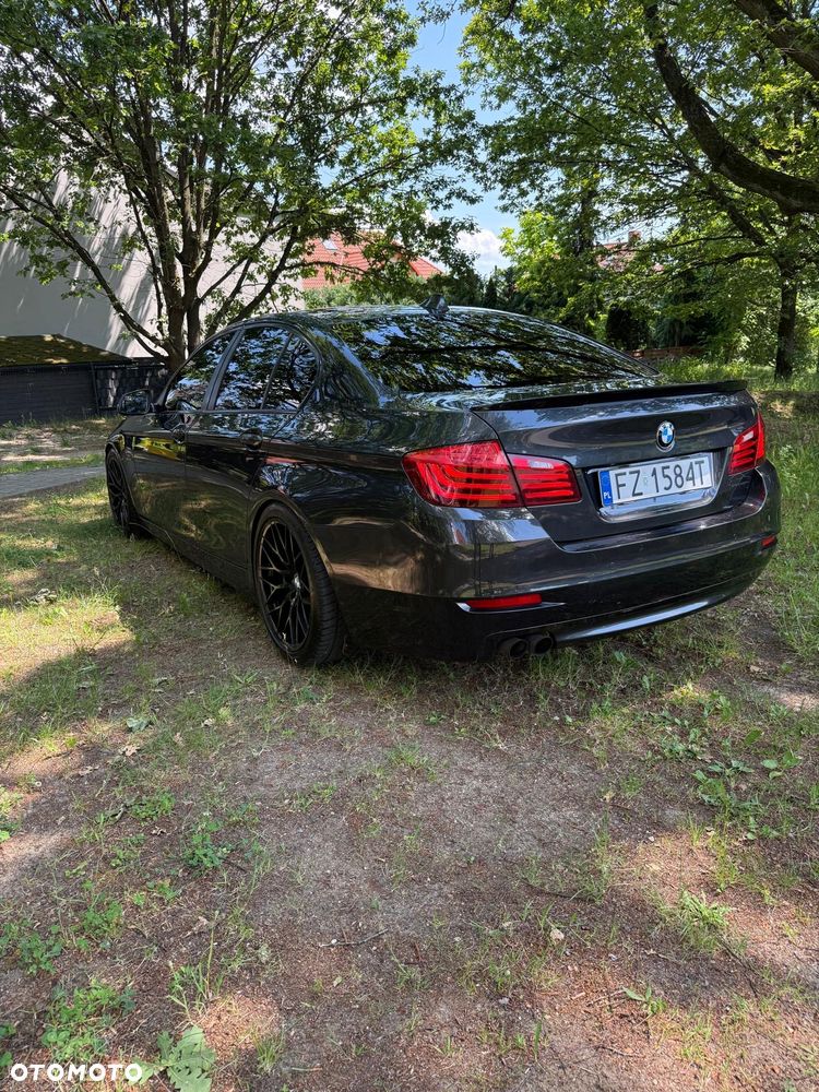 BMW Seria 5 520d - 5