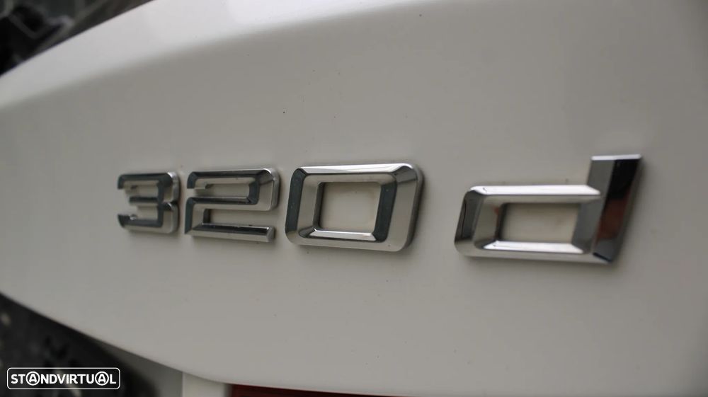 BMW 320 d Sport-Aut. Luxury Line - 52