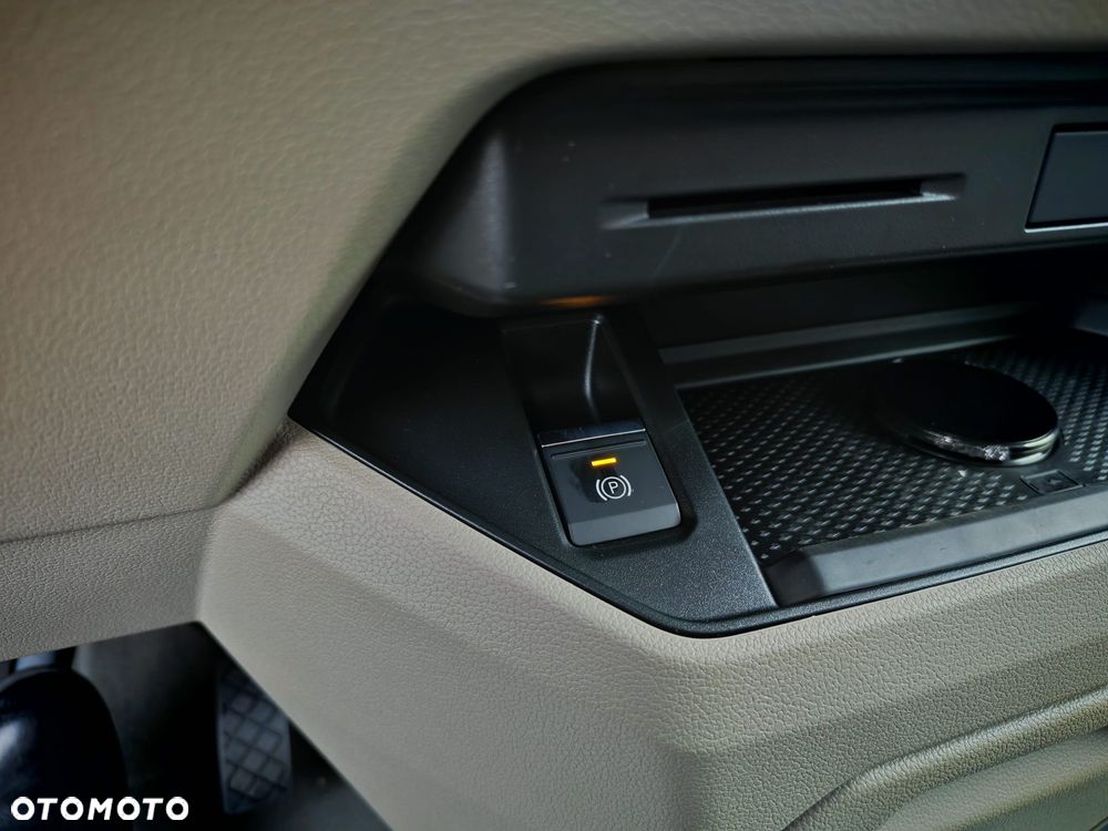 Volkswagen Multivan 2.0 TDI L2 DSG - 26