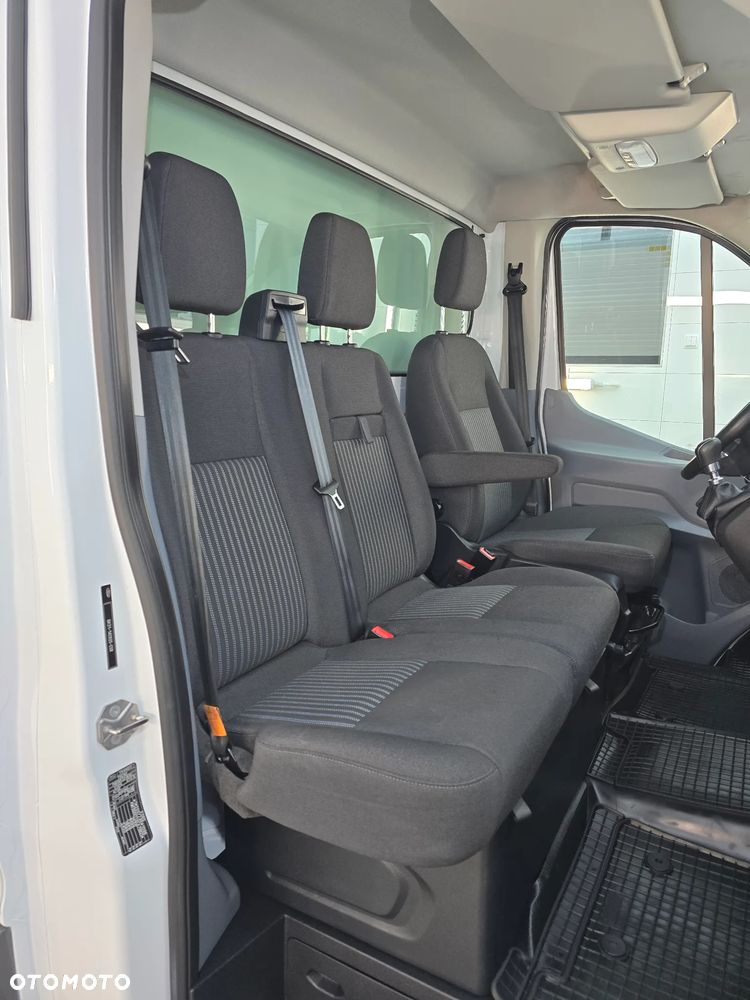 Ford TRANSIT 350-170 IZOTERMA WINDA 750Kg 48 Tyś Km SERWIS ASO FORD DO OSTATNIEGO Km SALON PL STAN JAK NOWY TEMPOMAT KLIMA ELKTRYKA ASYSTEN KIEROWCY WZMOCNIONE TYLNE ZAWIESZENIE RESOR + PODUSZKI PNEŁMATYCZNE - 40