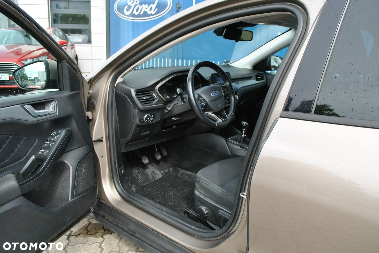 Ford Focus 1.0 EcoBoost Trend - 12