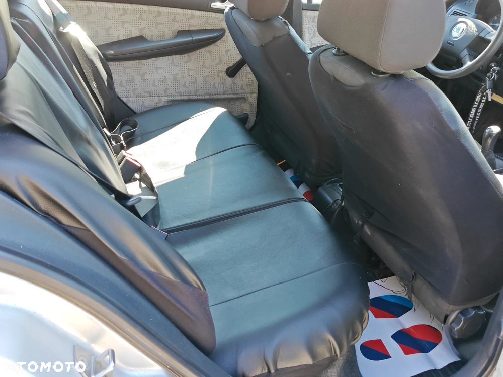 Skoda Fabia 1.2 HTP Classic - 8