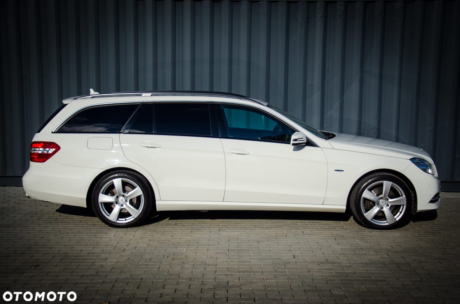 Mercedes-Benz Klasa E 350 CDI 4-Matic BlueEff Elegance - 2