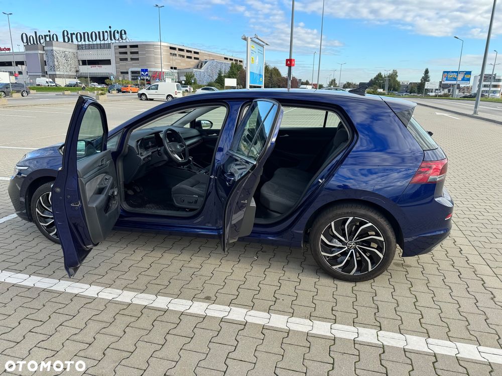 Volkswagen Golf VIII 1.5 TSI EVO Style - 17