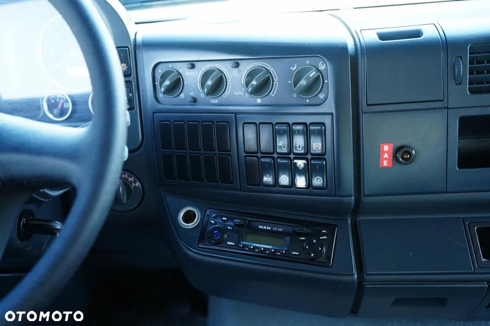 MAN TGA 33.440 / 6x6 / HYDRODRIVE / WYWROTKA TYLNOZSYPOWA / MANUAL - 30