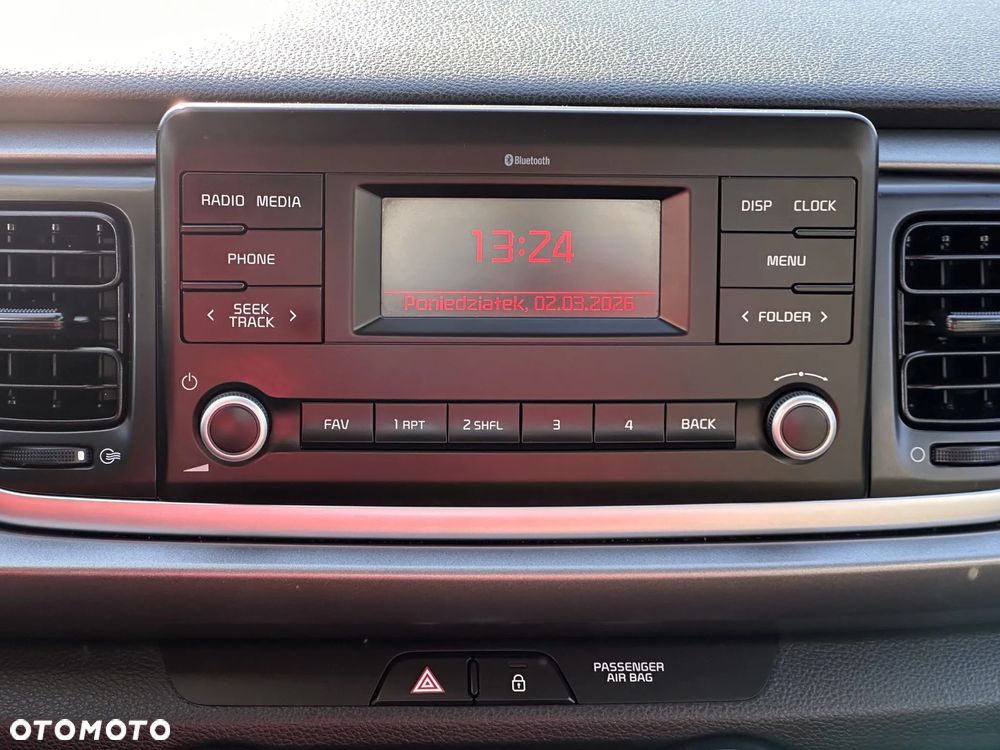 Kia Rio 1.2 M - 19