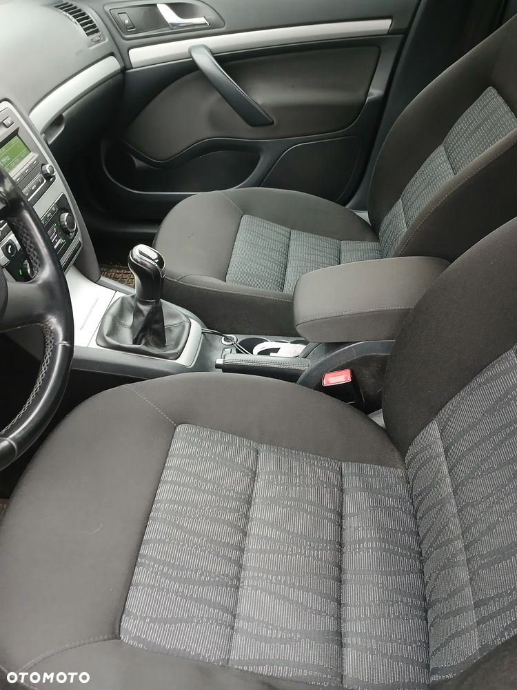 Skoda Octavia 1.6 TDI Elegance - 8