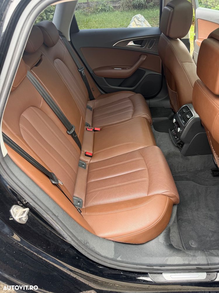 Audi A6 Avant 2.0 TDI Ultra S tronic - 13