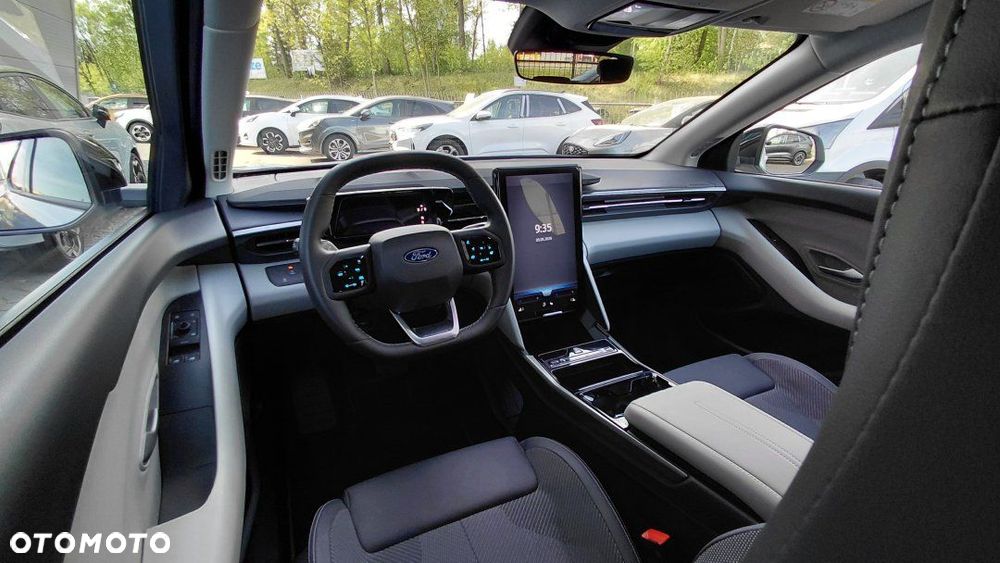 Ford Explorer - 17