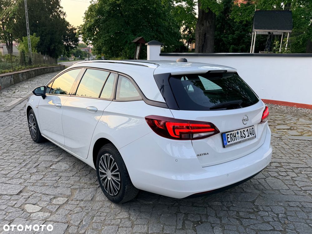 Opel Astra 1.5 D Start/Stop Business Elegance - 5