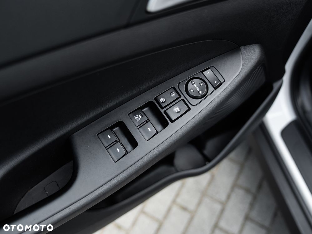 Hyundai Tucson 1.6 GDi 2WD Trend - 37