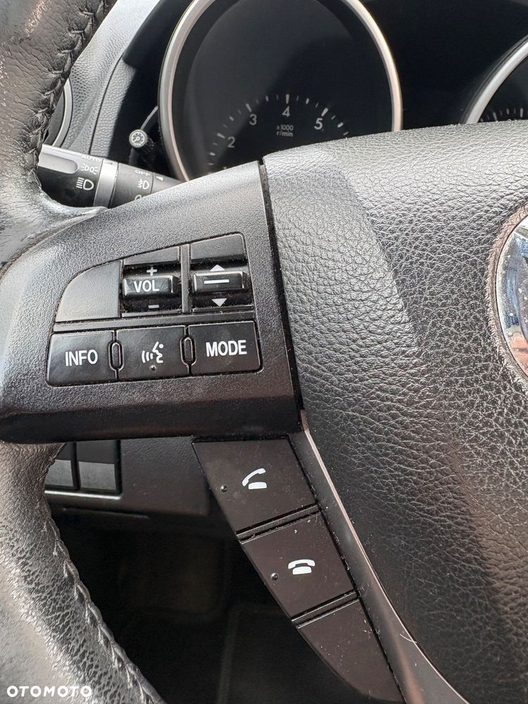 Mazda 5 2.0 Exclusive + - 37