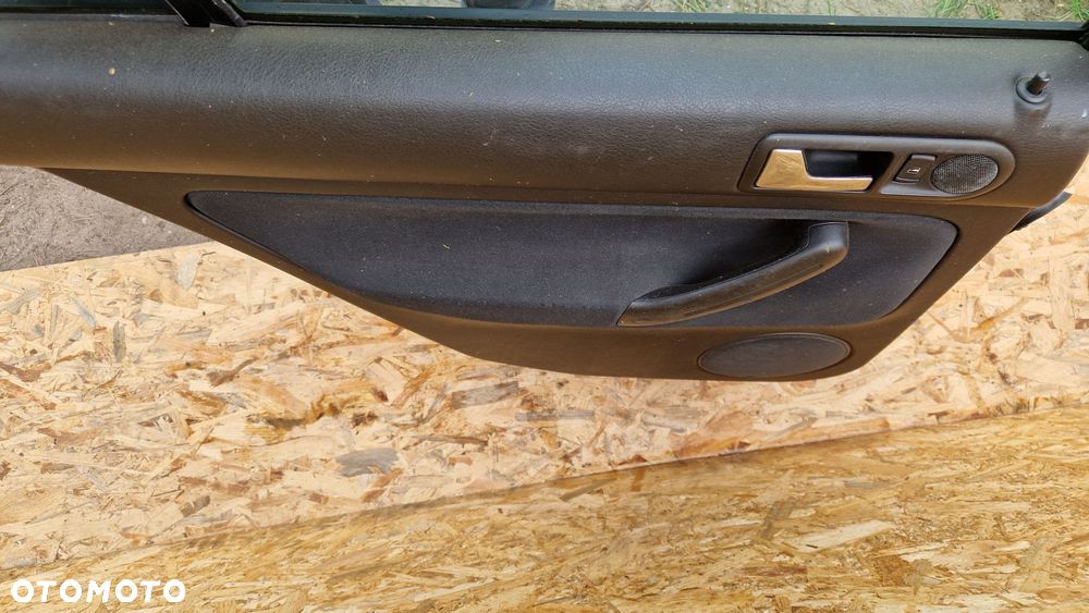 VW GOLF 4 IV KOMBI 5D DRZWI TYL LEWY KOD LAK. LC6X - 4