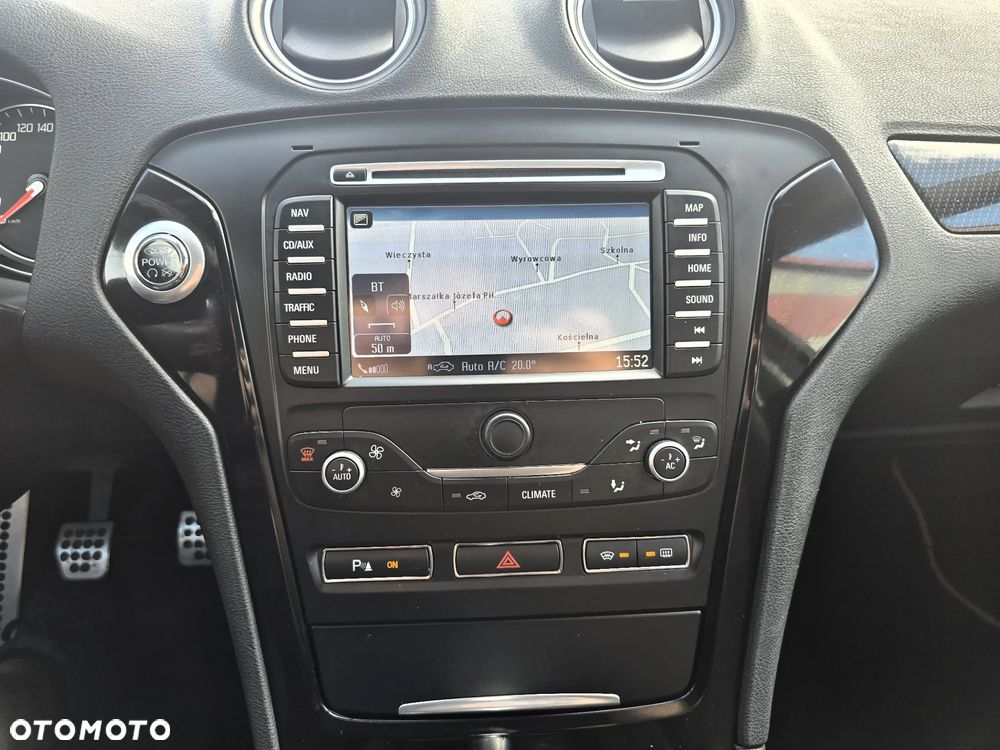 Ford Mondeo 2.0 EcoBoost Titanium S - 28